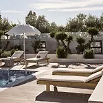 Villa Iama