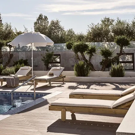 Villa Iama