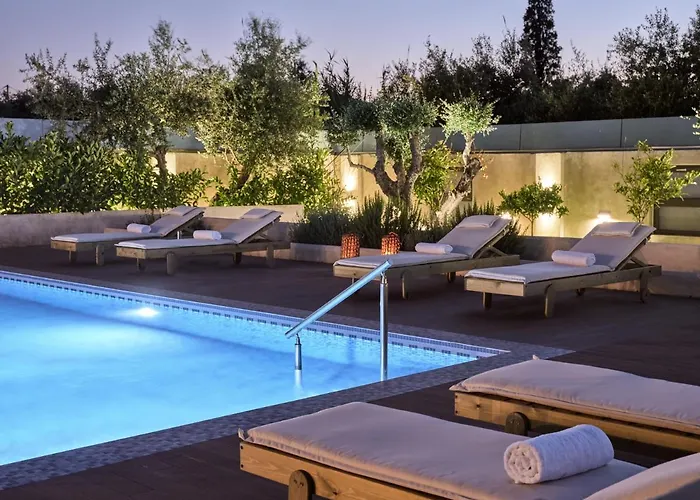 Iama Villa